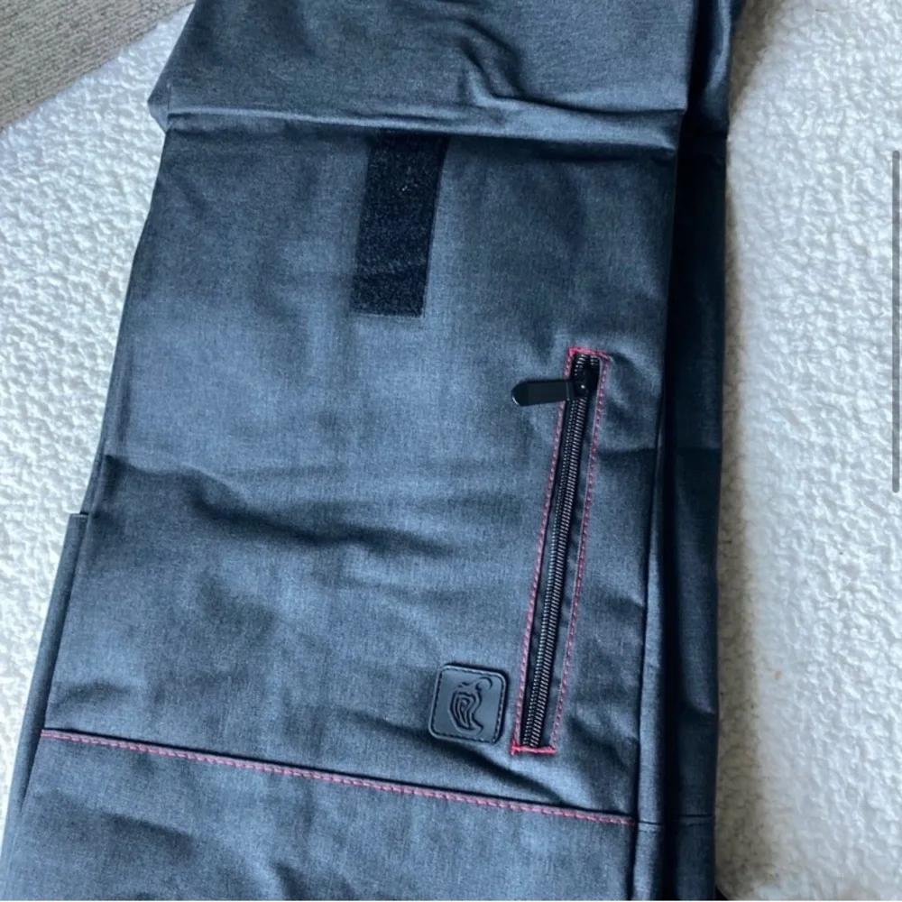 BNWT Chipotle Backpack - Picture 3 of 8